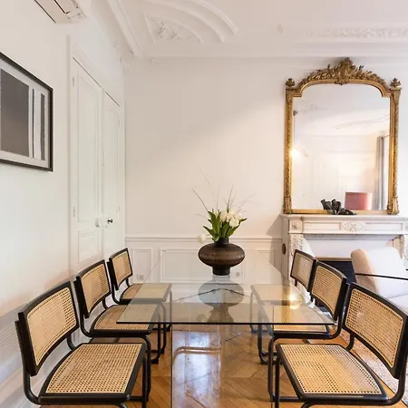Sweett - Maison Wagram Apartman *