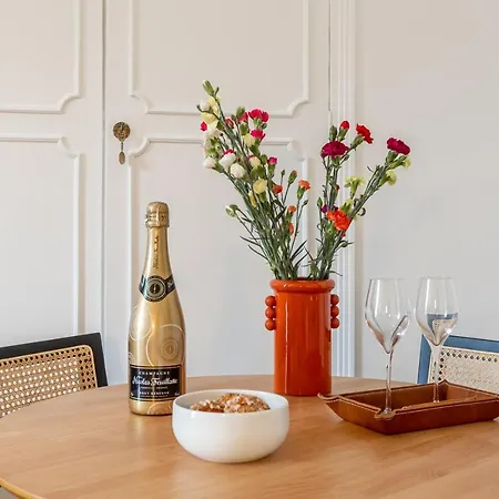 Sweett - Maison Wagram Apartman *